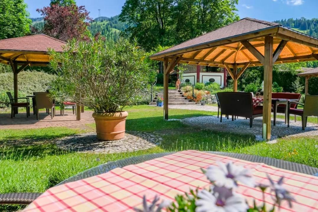 ホテル Alpenhof バイリッシュツェル エクステリア 写真