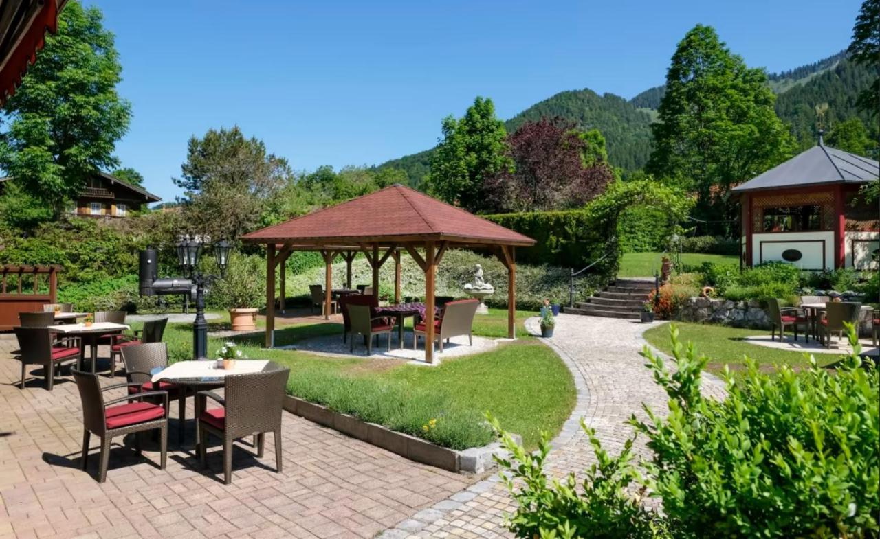 ホテル Alpenhof バイリッシュツェル エクステリア 写真